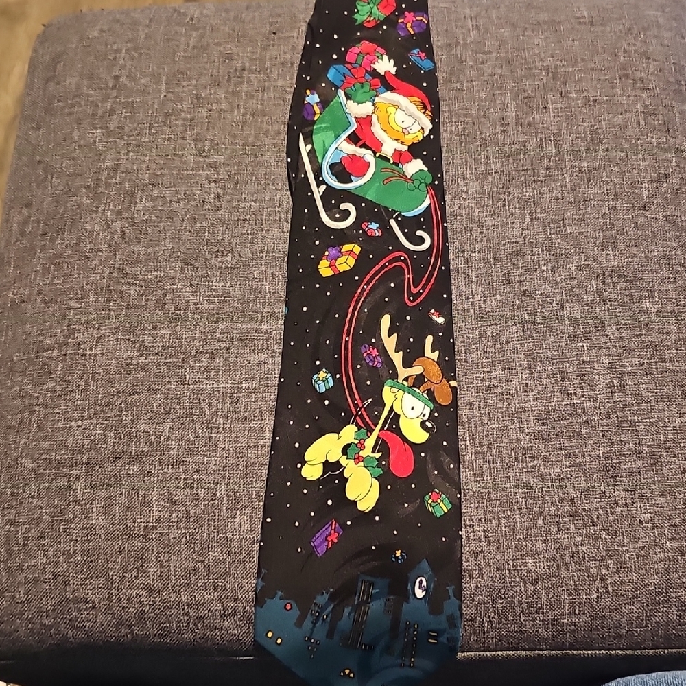 Garfield Odie Christmas Tie 90s Presents Cat Dog Vintage Sled 80s
